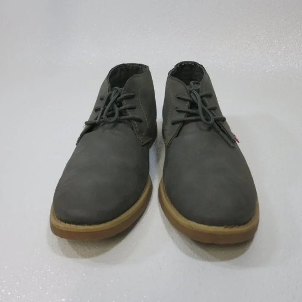 Levi's Nubuck Leather Chukka Boots Casual Comfort Footwear Men's Shoes Sz 8.5